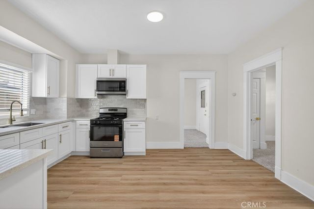 561 Washington, Pomona, CA 91767