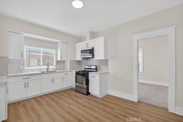 561 Washington, Pomona, CA 91767