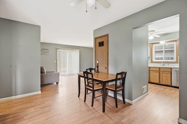 215 3rd Street, Fenton, MI 48430