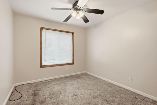 215 3rd Street, Fenton, MI 48430