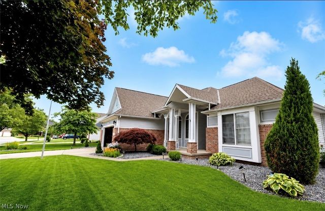 113 Barrington Court, Elyria, OH 44035