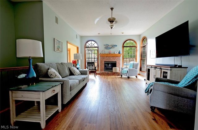113 Barrington Court, Elyria, OH 44035