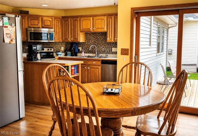 113 Barrington Court, Elyria, OH 44035