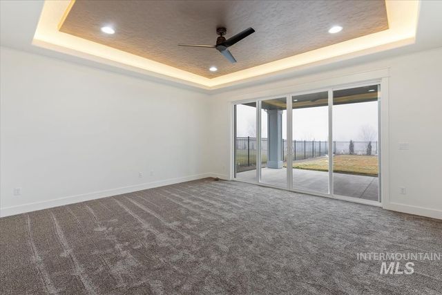 9953 S Peregrine Falcon Ave, Nampa, ID 83686