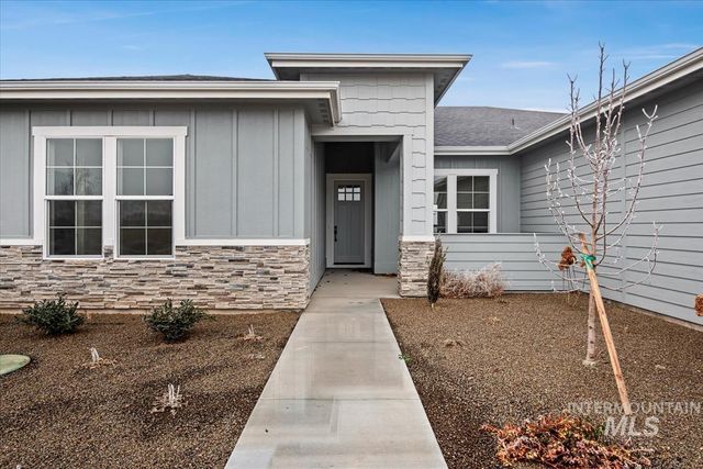 9953 S Peregrine Falcon Ave, Nampa, ID 83686