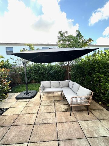 12774 NW 23rd Pl, Miami, FL 33167