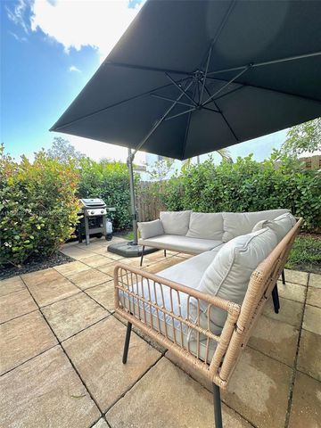 12774 NW 23rd Pl, Miami, FL 33167