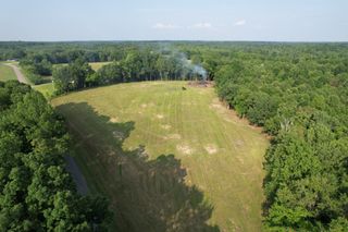 1 Rascaltown Rd, Loretto, TN 38469