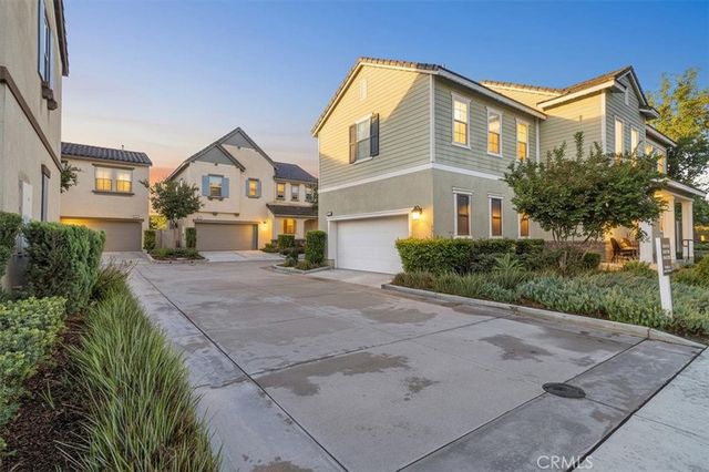 3126 E Painted Crescent, Ontario, CA 91762