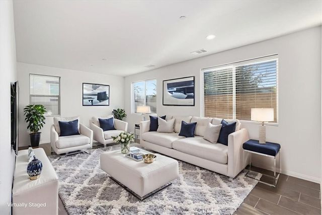 3126 E Painted Crescent, Ontario, CA 91762