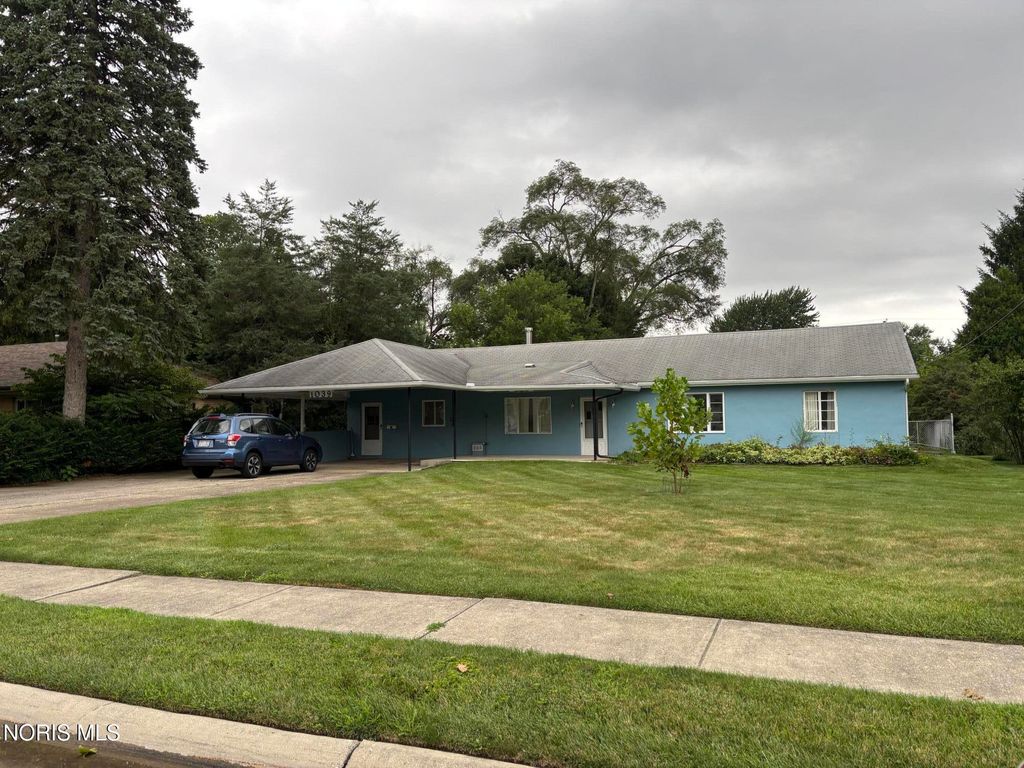 1039 Keeler Street, Maumee, OH 43537
