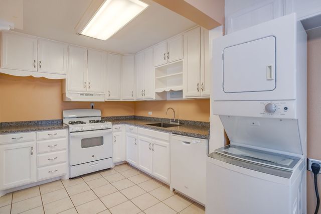 2604 Wayside Avenue, Fort Worth, TX 76110
