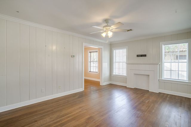 2604 Wayside Avenue, Fort Worth, TX 76110