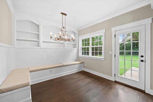 1387 Round Hill Ln, Spring Hill, TN 37174