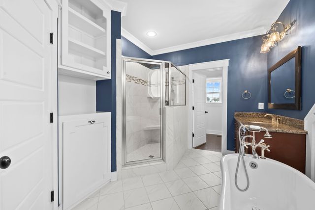 1387 Round Hill Ln, Spring Hill, TN 37174