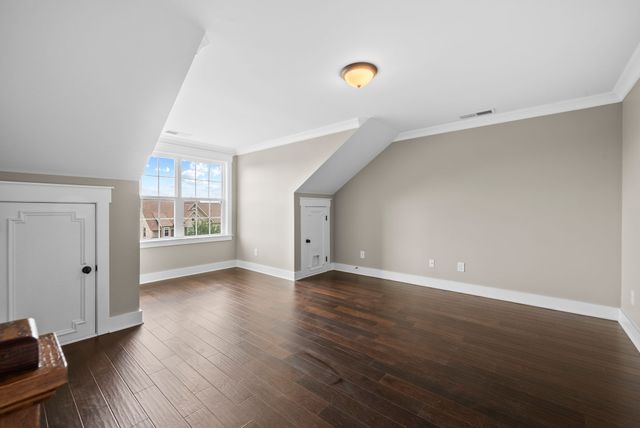 1387 Round Hill Ln, Spring Hill, TN 37174