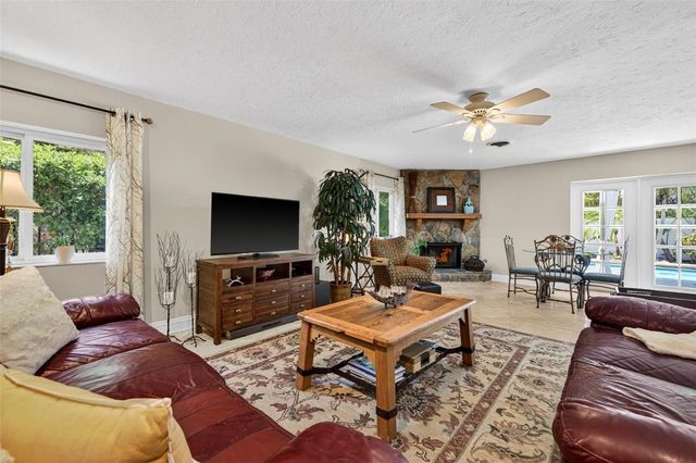 342 2ND AVENUE N, Tierra Verde, FL 33715