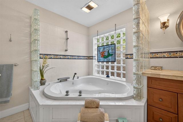 342 2ND AVENUE N, Tierra Verde, FL 33715