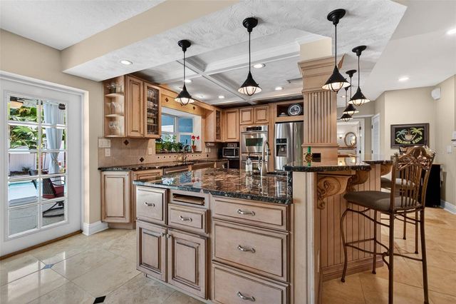 342 2ND AVENUE N, Tierra Verde, FL 33715