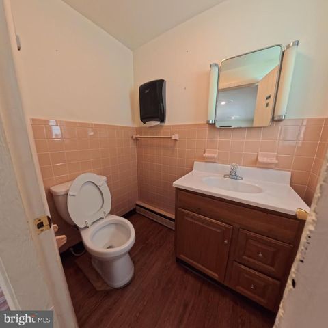 2057 MAHANTONGO ST, Pottsville, PA 17901