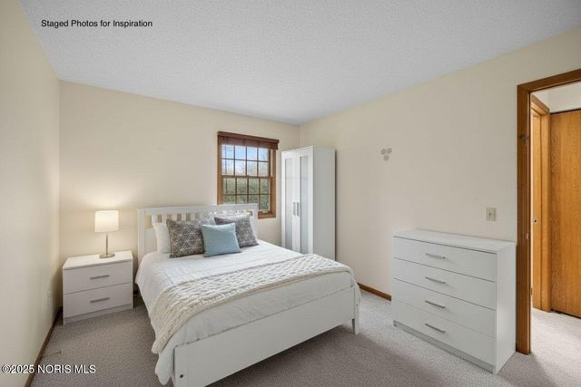 2714 Sweetbriar Court, Toledo, OH 43615