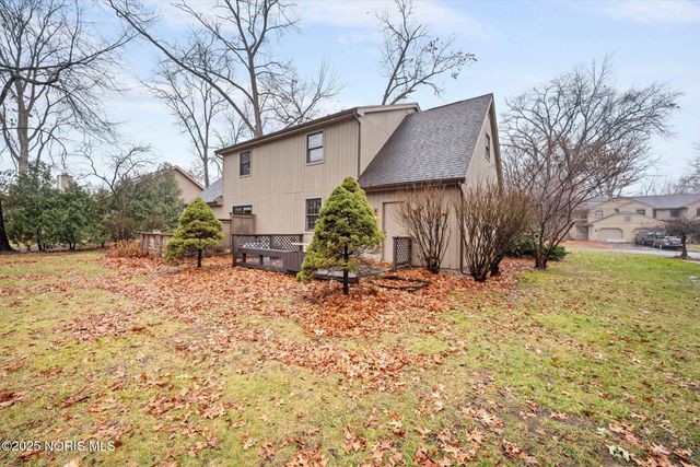 2714 Sweetbriar Court, Toledo, OH 43615