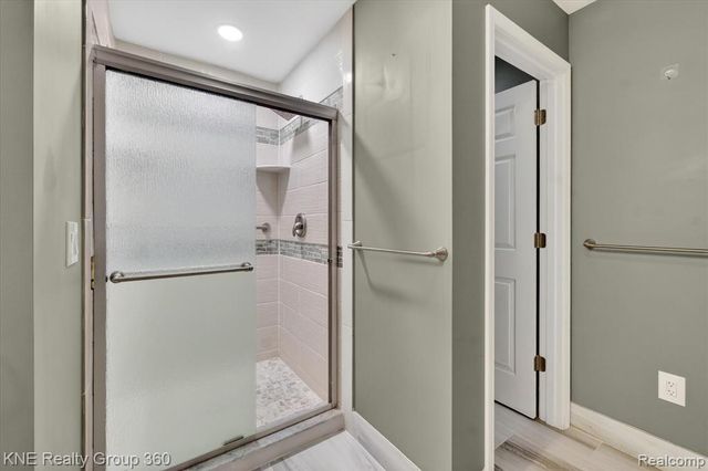 38152 Hixford Place, Westland, MI 48185