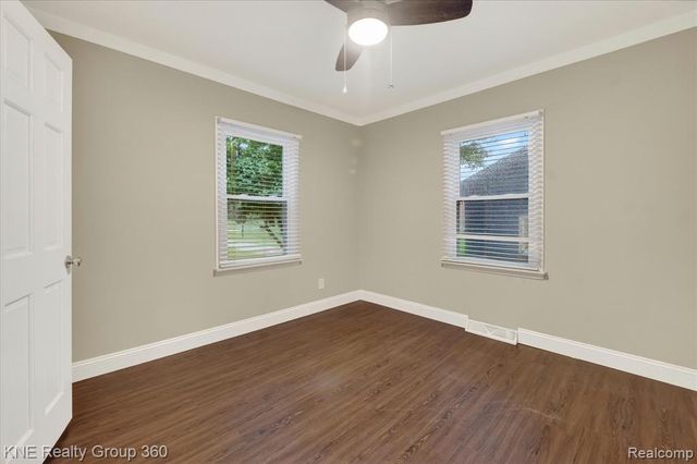 38152 Hixford Place, Westland, MI 48185
