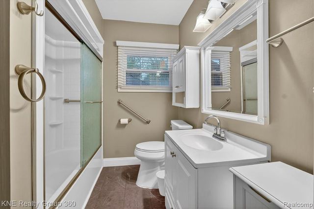 38152 Hixford Place, Westland, MI 48185