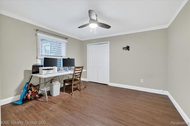 38152 Hixford Place, Westland, MI 48185