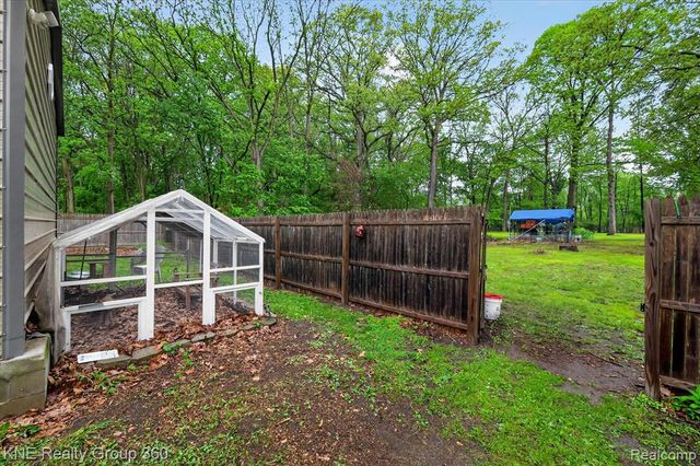 38152 Hixford Place, Westland, MI 48185