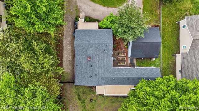 38152 Hixford Place, Westland, MI 48185