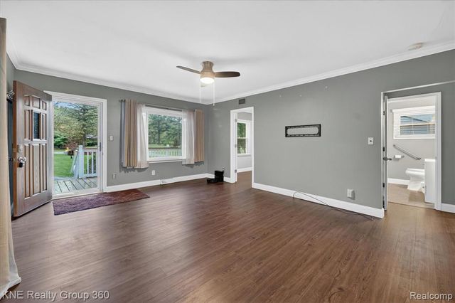 38152 Hixford Place, Westland, MI 48185