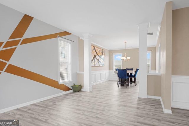 735 Stillrock Drive SW, Atlanta, GA 30331