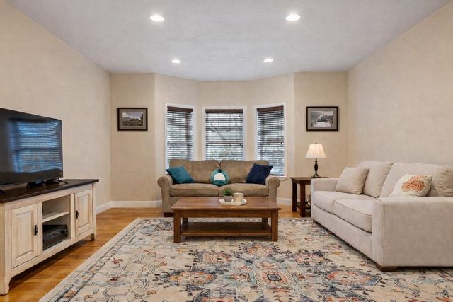 21 Edinburgh Road, Windham, NH 03087