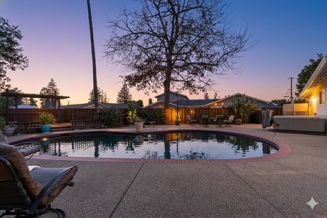 1777 Clayton Way, Concord, CA 94519