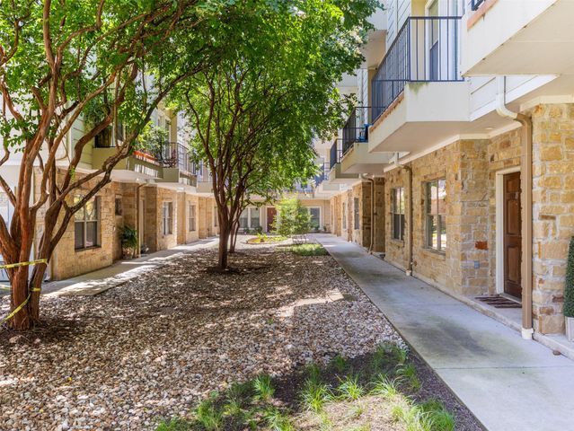 1115 Kinney Ave 18, Austin, TX 78704