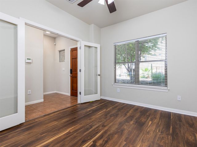 1115 Kinney Ave 18, Austin, TX 78704