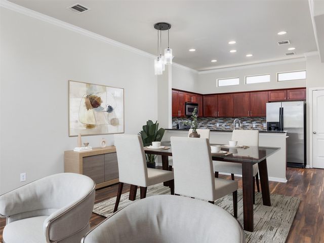 1115 Kinney Ave 18, Austin, TX 78704