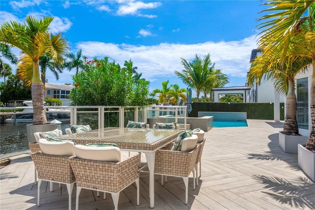 1319 Seminole Drive, Fort Lauderdale, FL 33304