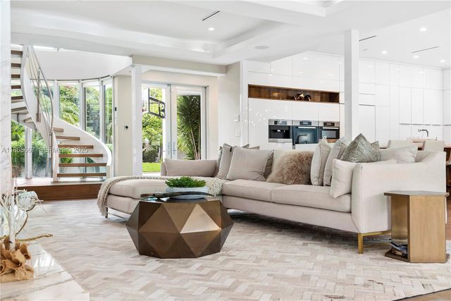 1319 Seminole Drive, Fort Lauderdale, FL 33304