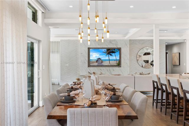 1319 Seminole Drive, Fort Lauderdale, FL 33304