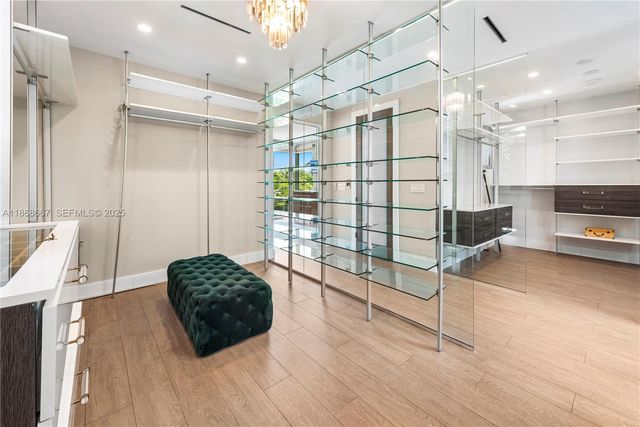 1319 Seminole Drive, Fort Lauderdale, FL 33304