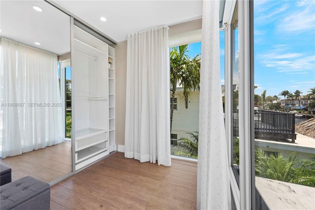 1319 Seminole Drive, Fort Lauderdale, FL 33304