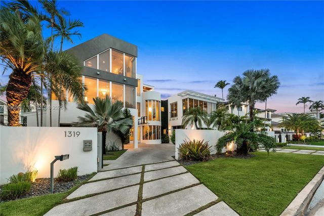 1319 Seminole Drive, Fort Lauderdale, FL 33304