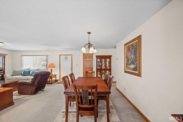 21 Willow Court, Williamsport, IN 47993