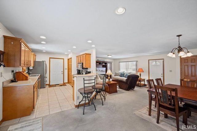 21 Willow Court, Williamsport, IN 47993