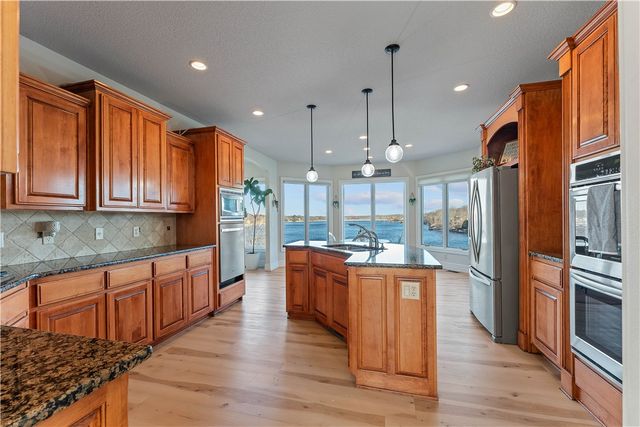 86 Stonehaven Drive, Bella Vista, AR 72715