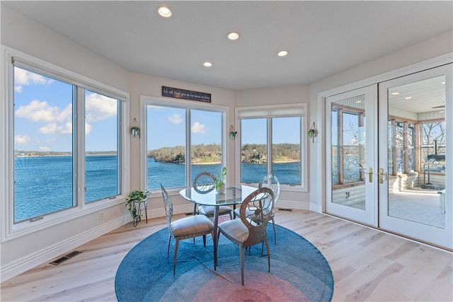 86 Stonehaven Drive, Bella Vista, AR 72715