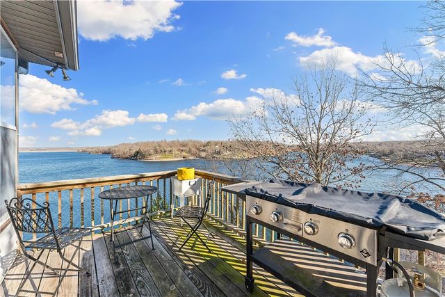 86 Stonehaven Drive, Bella Vista, AR 72715